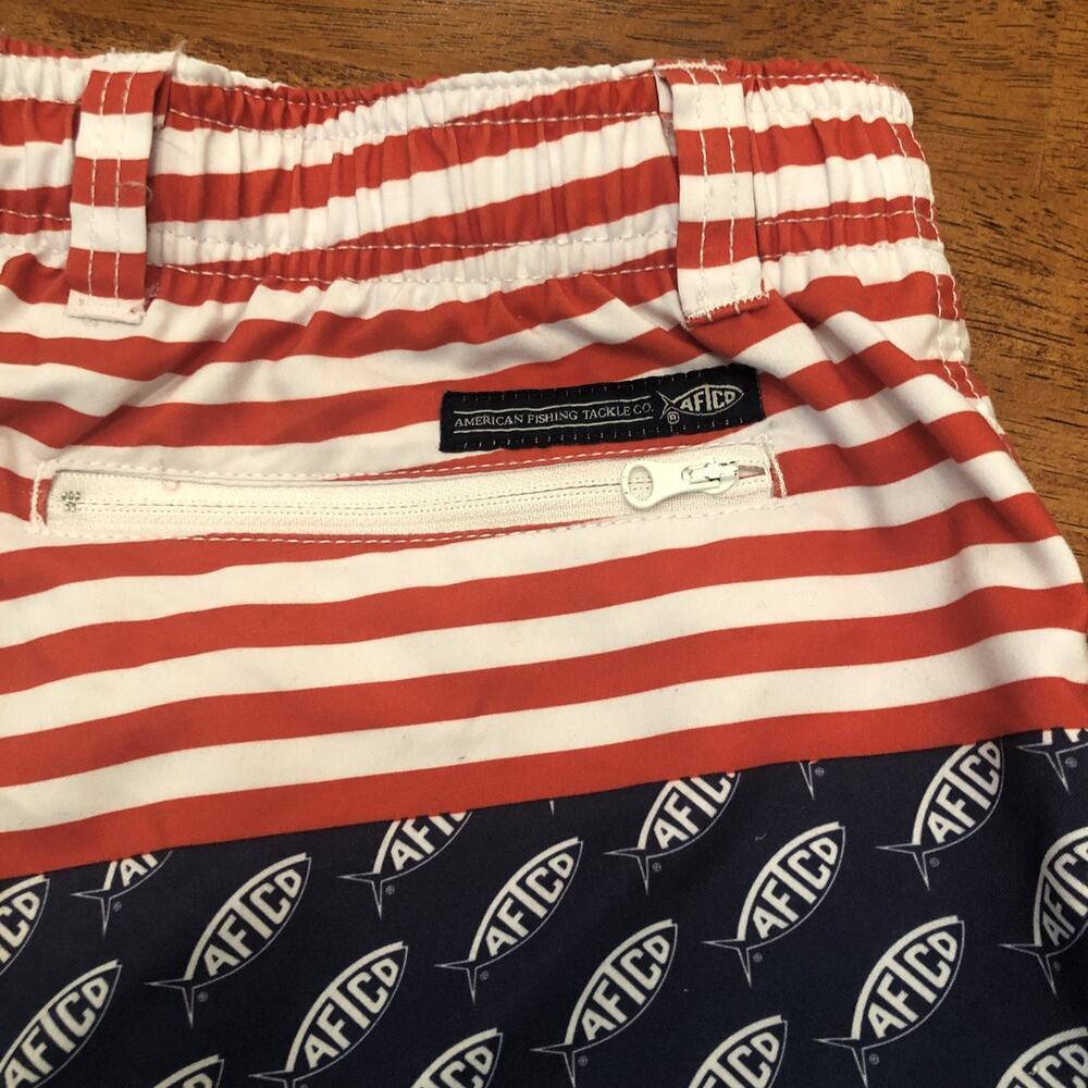 AFTCO Swim Trunks Mens Medium Red White Blue American Flag Swimwear Fishing - Picture 11 of 12